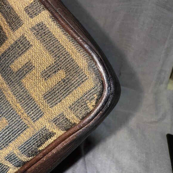 **Authentic** Fendi Messenger Bag - Picture 10 of 10
